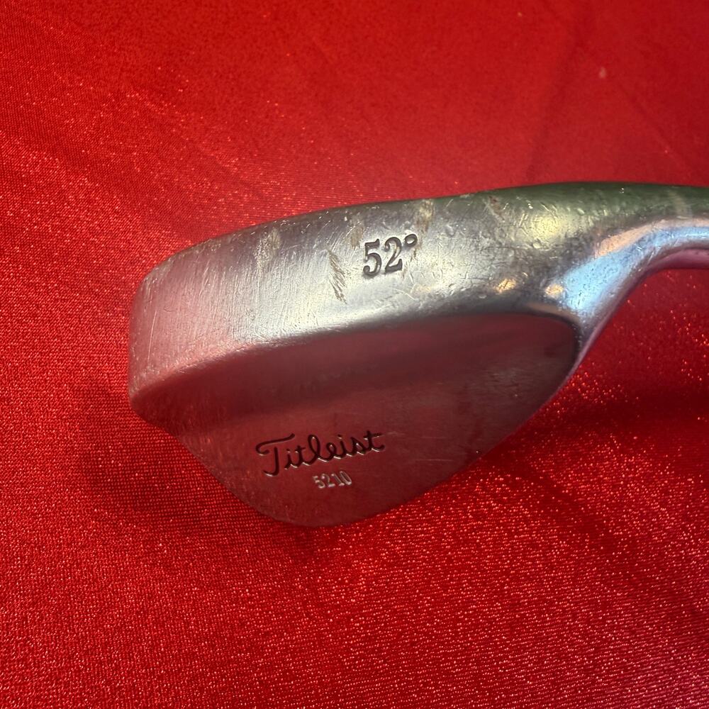 Titleist 52 Degree 10 Bounce Gap Wedge Golf Right Handed RH